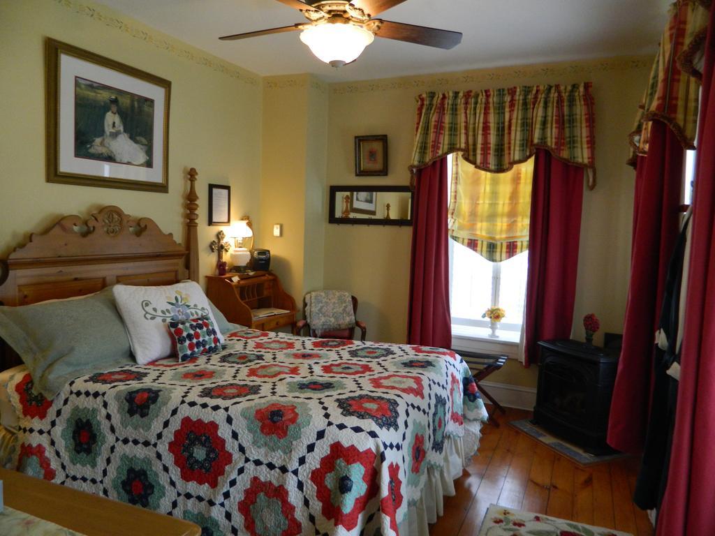 Ej Bowman House Bed & Breakfast Lititz Bilik gambar